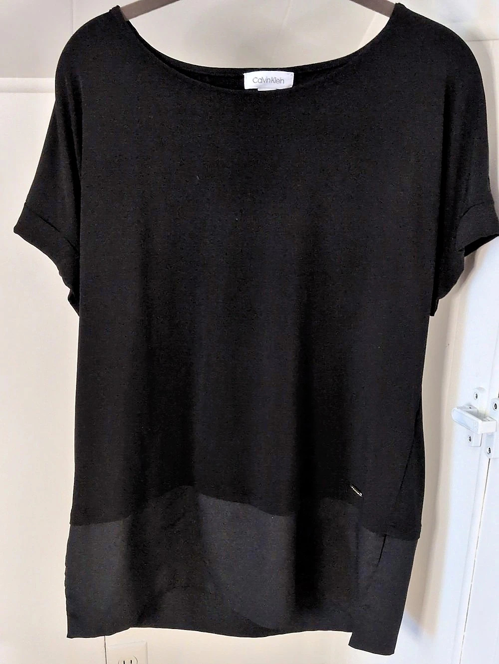 Calvin Klein Black Short Sleeve Top Size Medium Like New